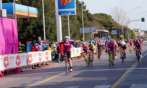 Laura Tomasi terza al Trofeo Oro in Euro di Montignoso